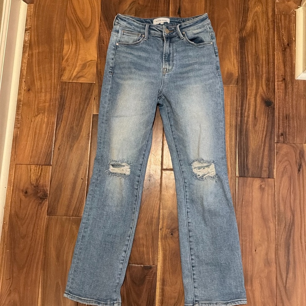 Risen High-Rise Straight Leg Jeans Distressed Knee Size 3 / 26
